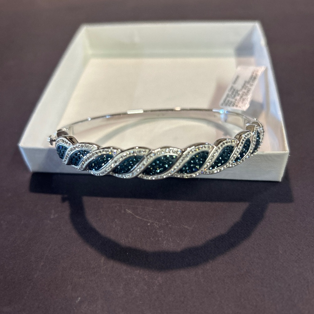 Blue crystal bangle bracelet
